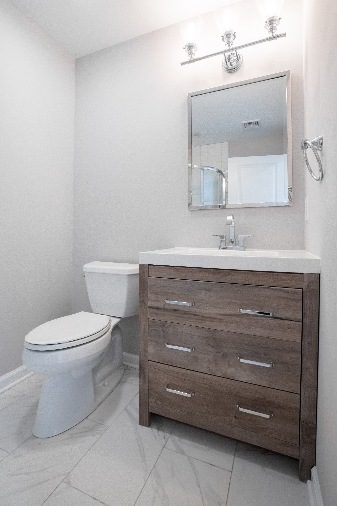 MacCord Family Builders bathroom renovation 13
